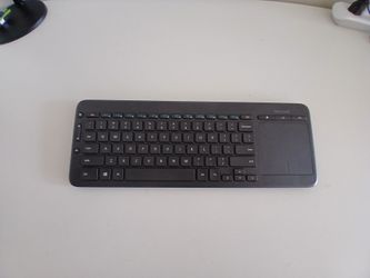 Microsoft All-in-One Media Keyboard-Wireless-Integrated Multi-touch Keypad W/USB New.
Only 30 dollars (on sale on Amazon for 90 dollars).
Incredible d