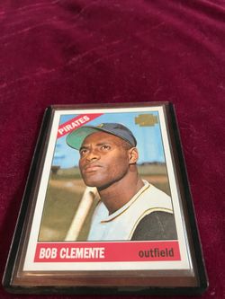 1966 Topps #300 Roberto Clemente Bob Pirates