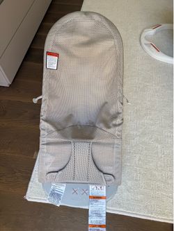 Baby bjorn baby bouncer