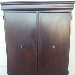 Armoire