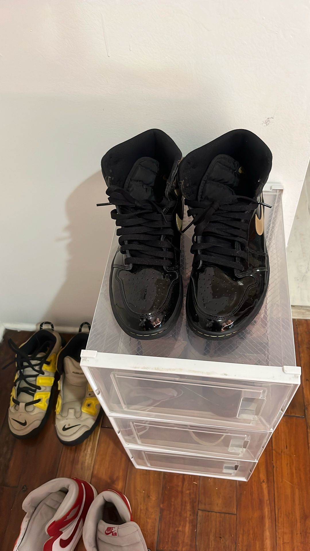Jordan 1