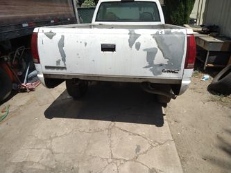 Tail Gate 99 GMC Sierra Tailgate