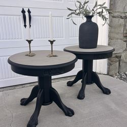 Set Of Two Vintage Accent/End Tables