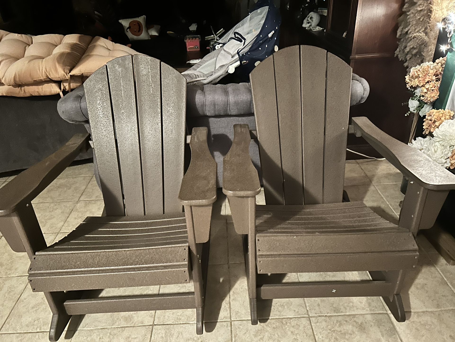 Chair And Couch /sillas Y Sillones