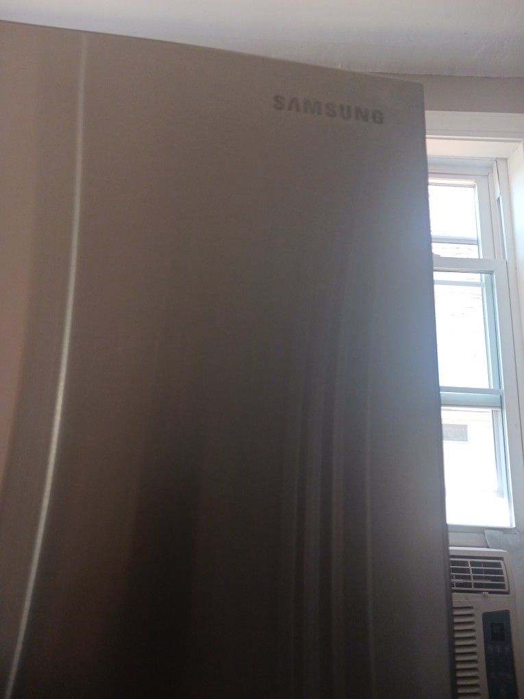 Samsung Smart FRIGE