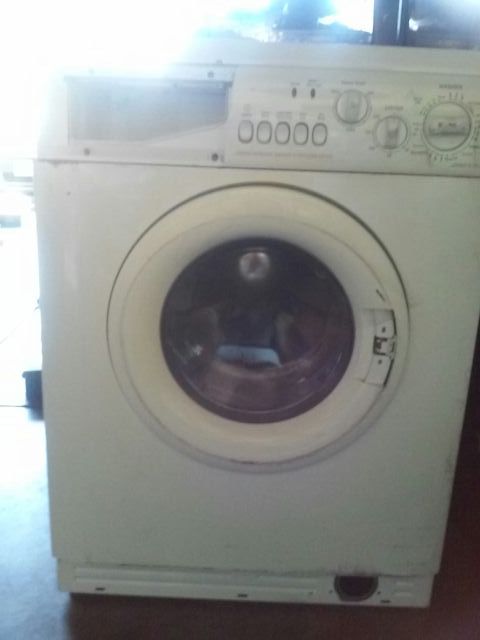 EQUATOR EZ3612 CEE COMBO WASHER AND DRYER IN ONE