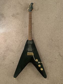 1980s Hondo deluxe series 767 Flying V in black