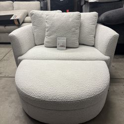 OVERSIZED FABRIC ACCENT CHAIR WITH STORAGE OTTOMAN 