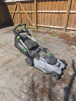 EGO 21" 56v mower new battery, spare blade