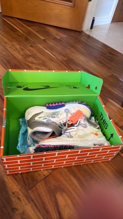 off white air force mids white size 7 litterally new