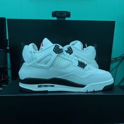 Jordan 4 Retro Flight Club