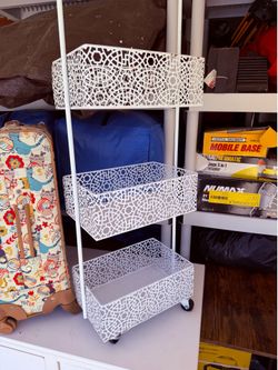 Decorative metal utility tray