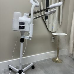 Esthetician Bundle. Steamer, Table, Chair