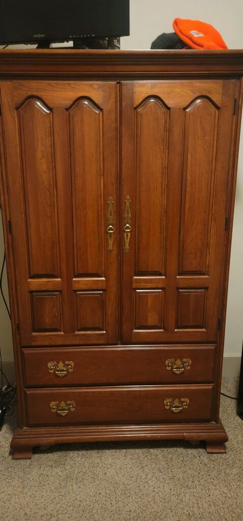 Armoire