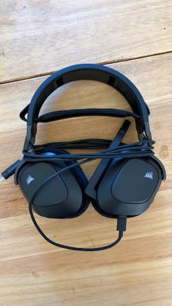 Corsair HS80 wireless headset