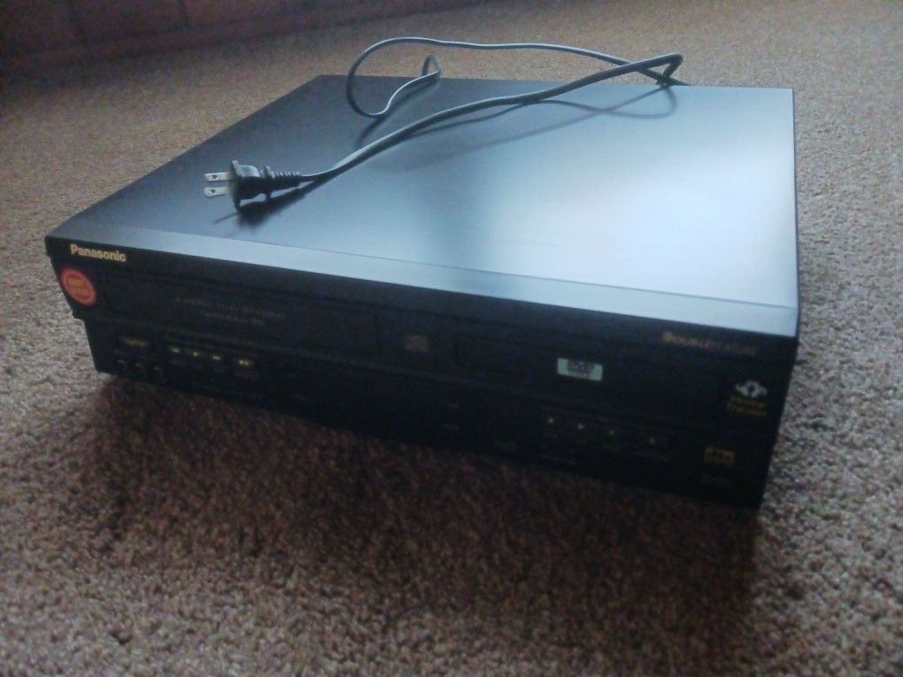 Panasonic DVD Vcr ( For Parts)