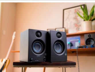 Presonus Eris 3.5 blue tooth studio monitors