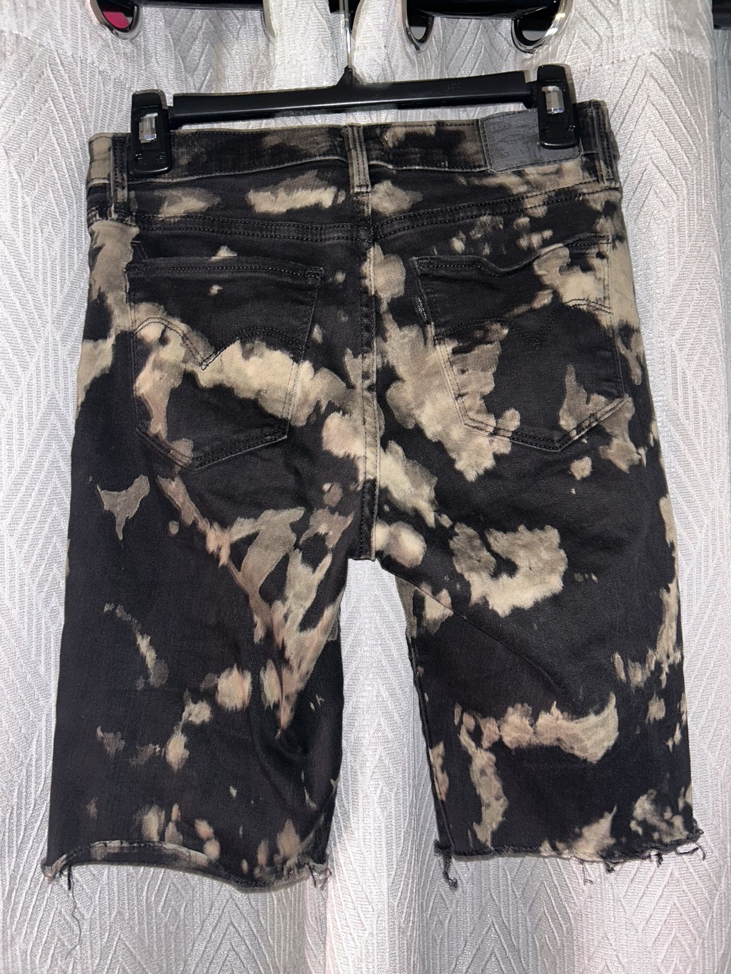 Custom Levi’s Bleach Dye