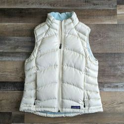 Patagonia Cream Blue Puffer Vest Size Small