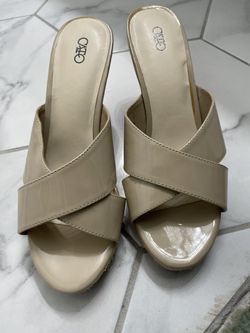 Catos Wedge Nude Hell Sz 9
