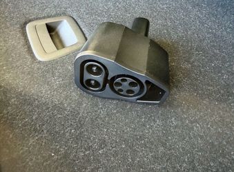 Ev charger adapter for Tesla
