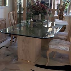 Glass Dinning Table and 6 Chairs