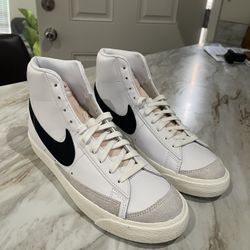 Blazer Mid '77  M 10.5