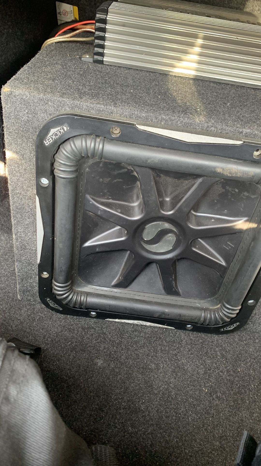 Subwoofer Kicker