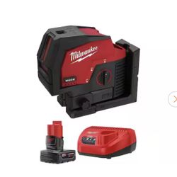Milwaukee M12 12-Volt Lithium-lon Cordless Green 125 ft. Cross Line and Plumb Points Laser Level with 4.0 Ah Battery and Charger