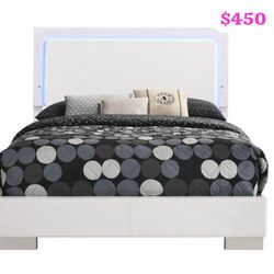 SÉ REMATA LINDA CAMA QUEEN, A MENOS DE LA MITAD DE PRECIO.