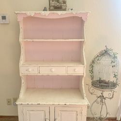 **** Rare Find Cute Wooden Shabby Chic Hutch - Pls Read Descrription & Check Out My Other Listings ****