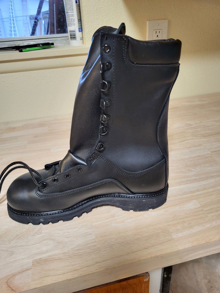Matterhorn Waterproof Insulated Safety Toe Work Boots
