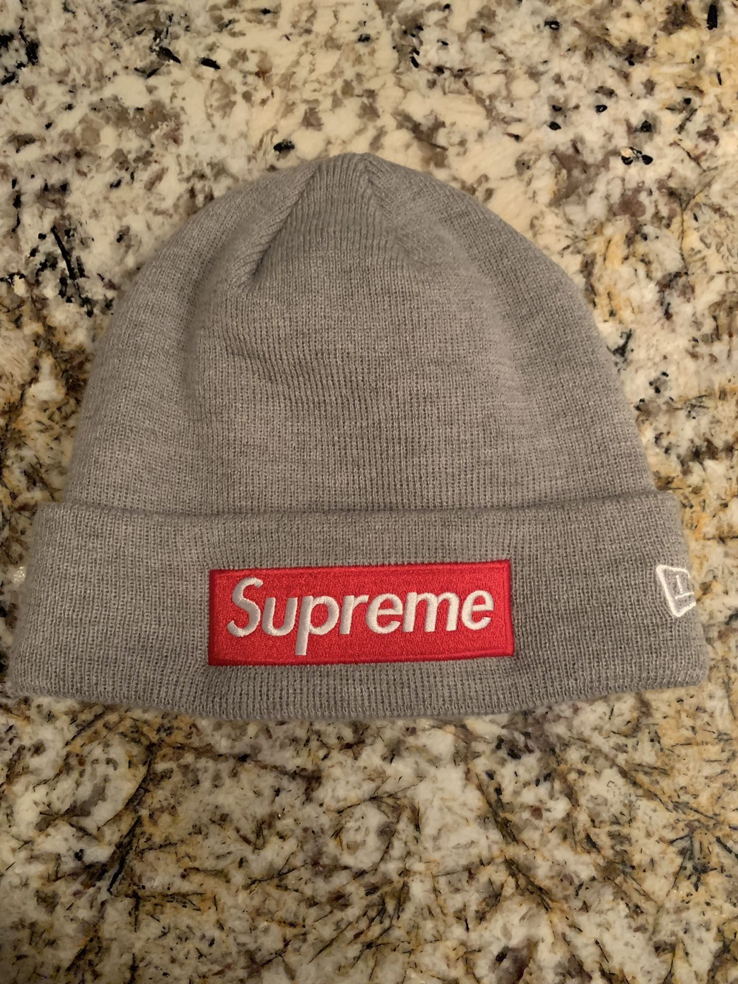 Supreme Box Logo Beanie Grey/Red