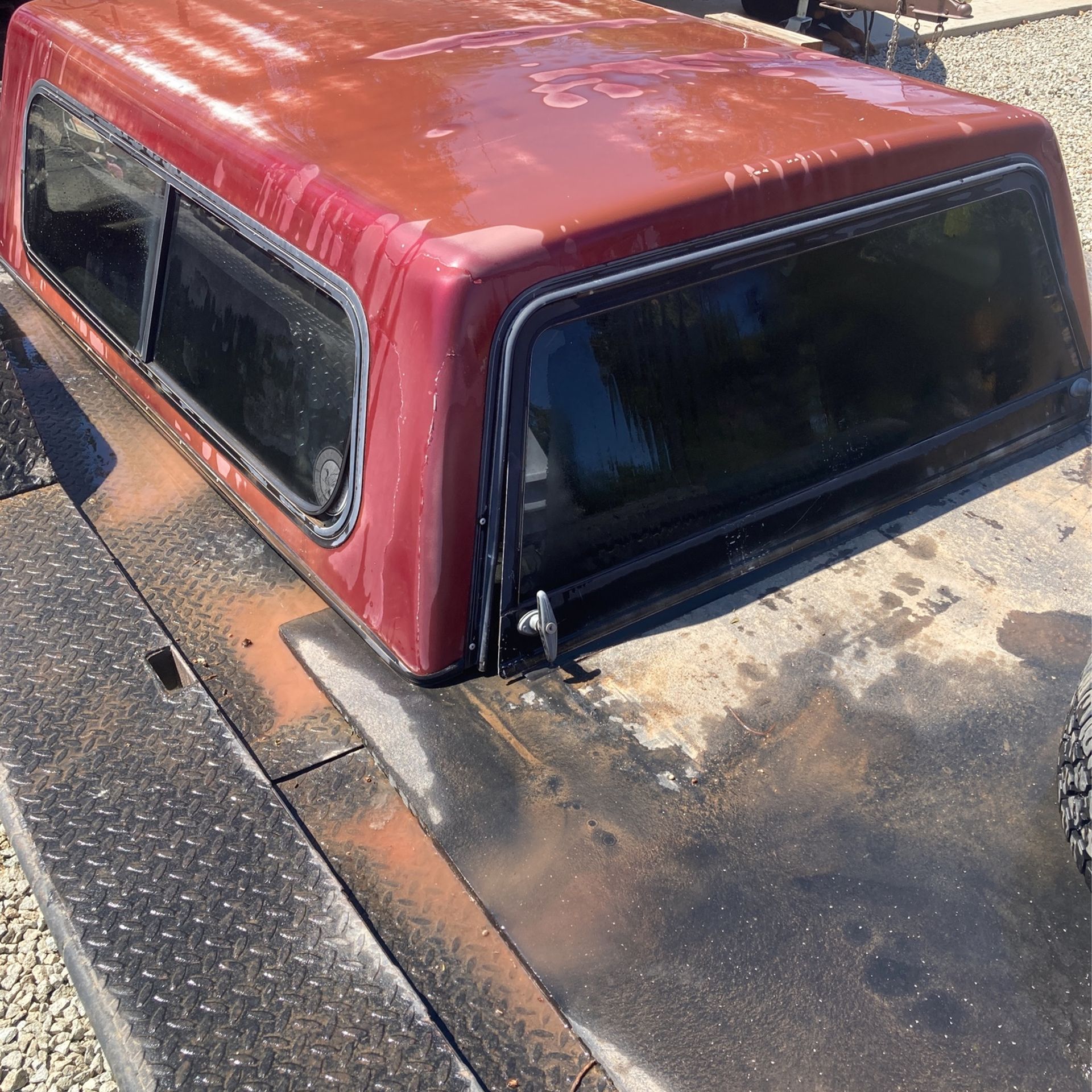 Camper Shell / Lumber Rack Combo for Sale in Lake Elsinore, CA OfferUp