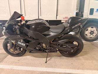 2005 Kawasaki ZX10R
