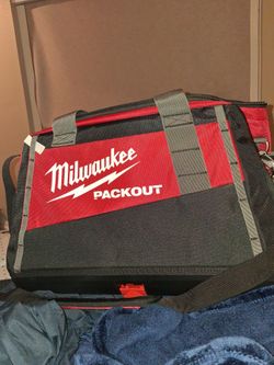 Milwaukee packout