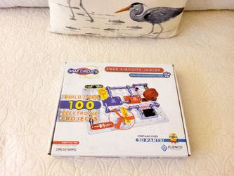 Snap CIRCUITS Junior STEM KIT- NEW