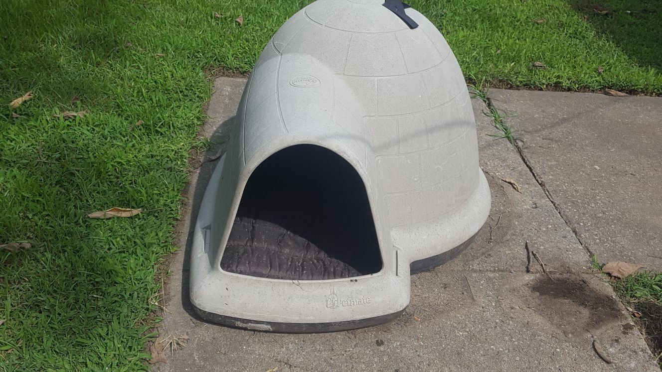 Indigo medium/ large size dog house