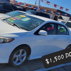 2011 TOYOTA COROLLA S  TIRES SO NEW 