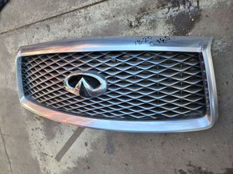 Infiniti QX80 grille oem