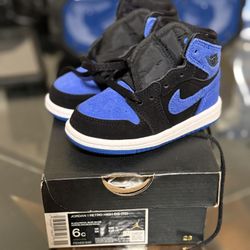 Jordan 1 "Royal Blue Reimagined " Brand New, Never Worn.