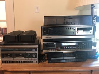 Audio turntable cassette stereo