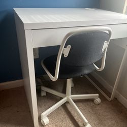 Child’s Desk And Chair