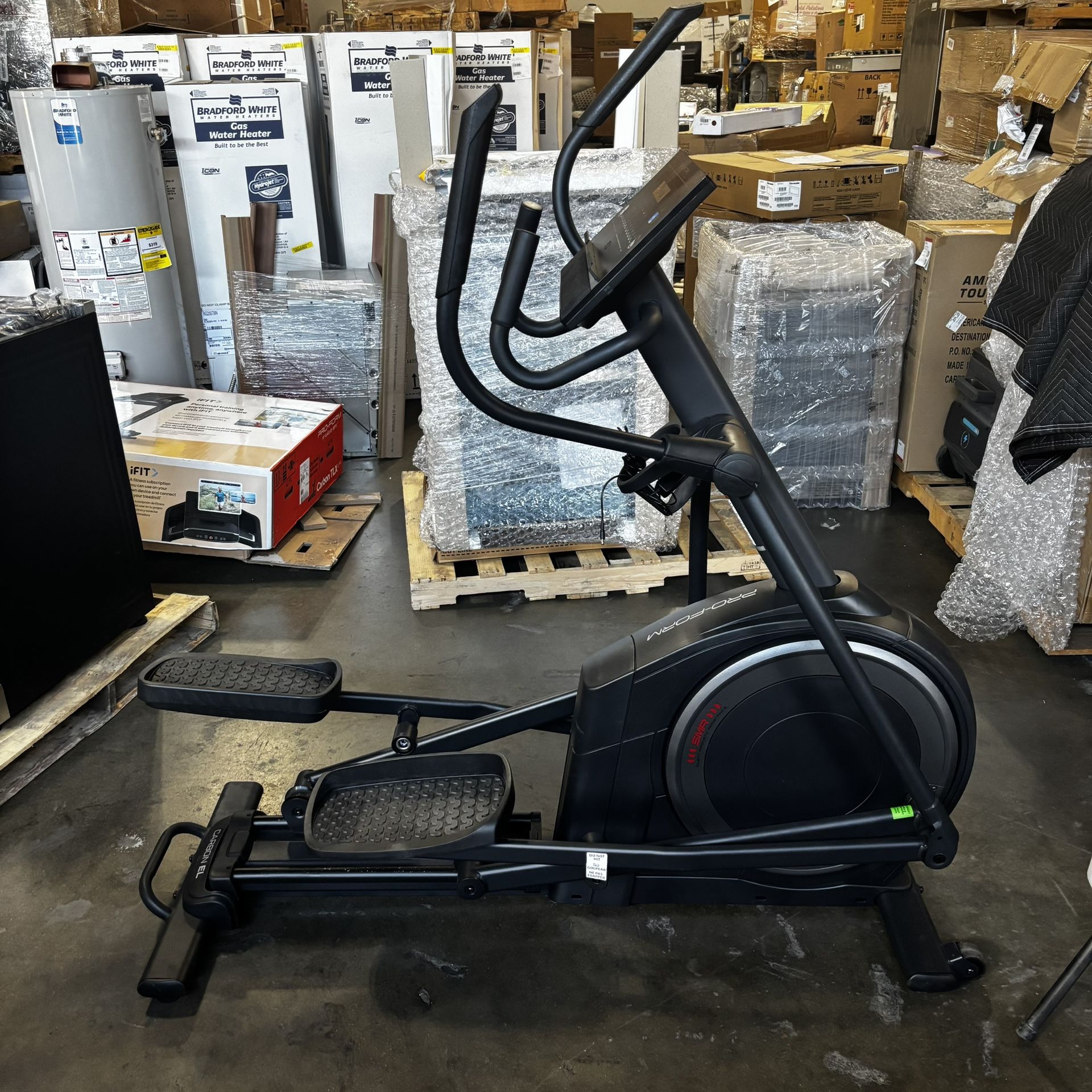 ProForm - Carbon EL Elliptical: 18 Resistance Levels, Device Shelf, Compact Design, USB-C Charging