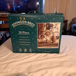 New 20-piece Dinner Service Johnson Brothers Expensive But I'll Let It Go For $50 Never Used