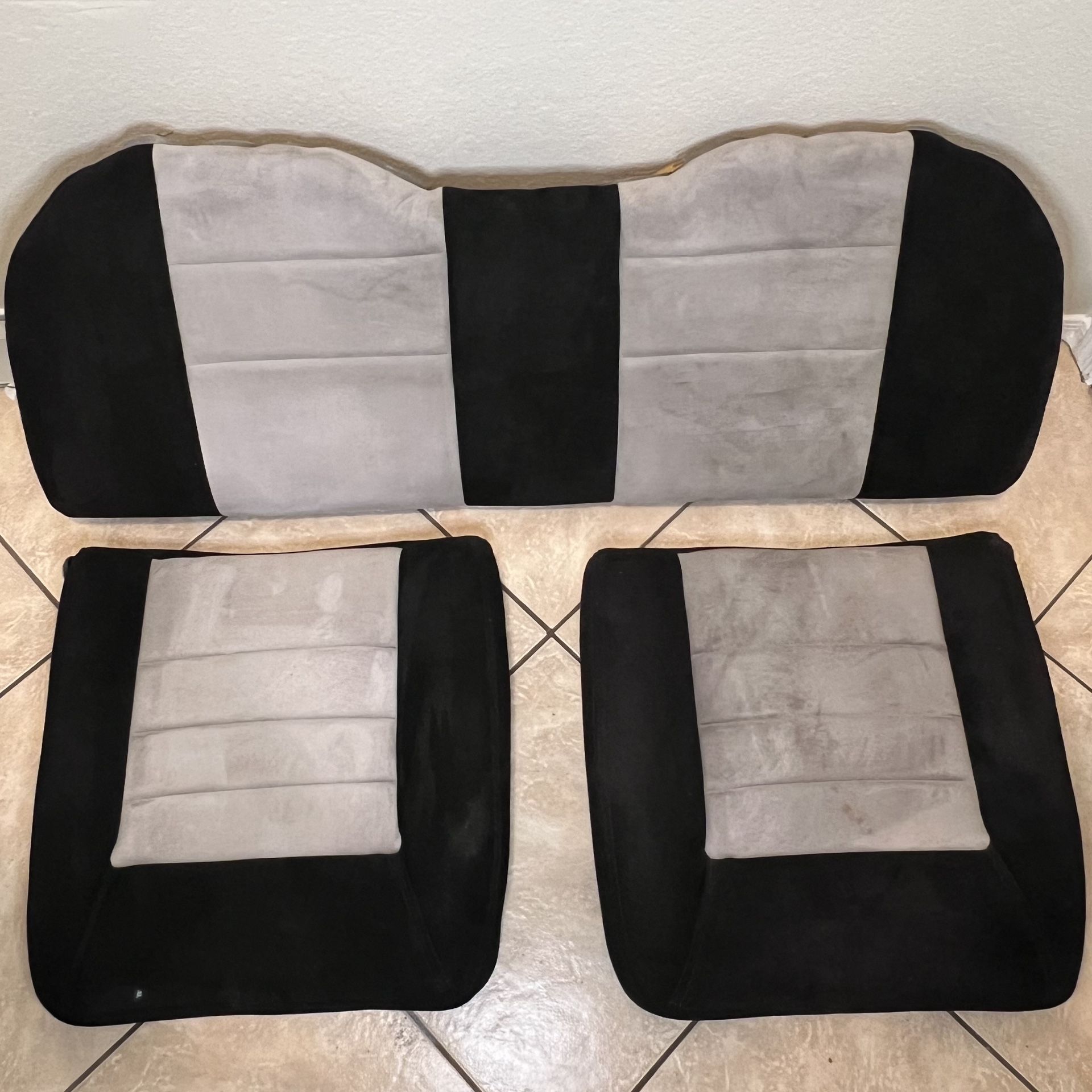 (1984-93) Ford Mustang Fox Body GT ,LX Hatchback Rear Seats OEM