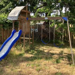 Playset / Swingset