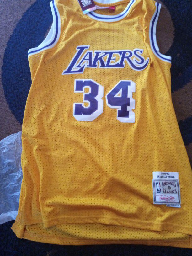 Shaquille O'Neal Lakers Jersey.. Everything Stitched..Size Xl for Sale in  Long Beach, CA - OfferUp