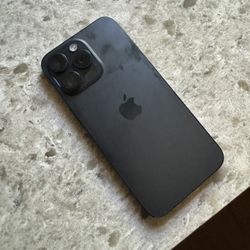 iPhone 15 Pro Max 256GB Unlocked