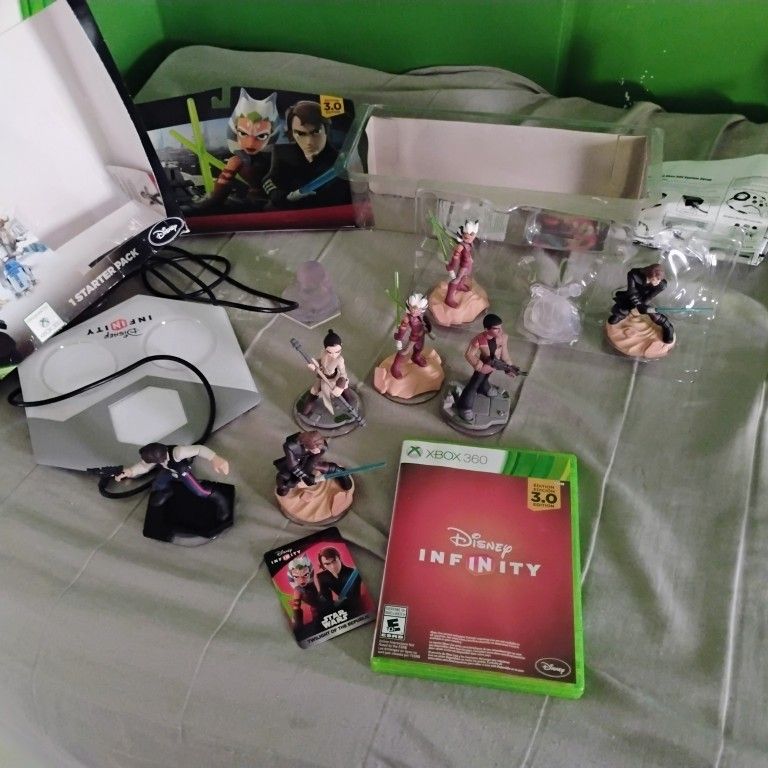 Disney Star Wars Infinity Xbox 360 Game $10